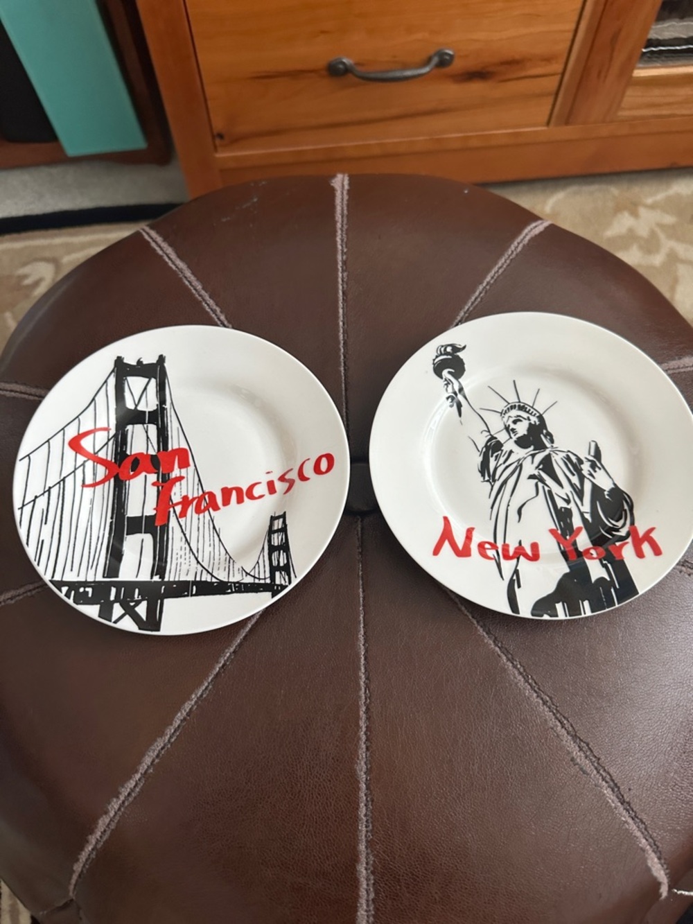 Set of 2 appetizer plates